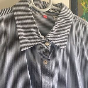 Blue pinstriped button-down from Uniqlo